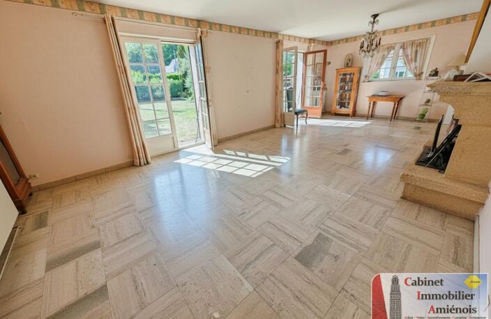 SALOUEL : Pavillon - 7 pièces - 154 m2 - Sous sol - jardin — photo 3
