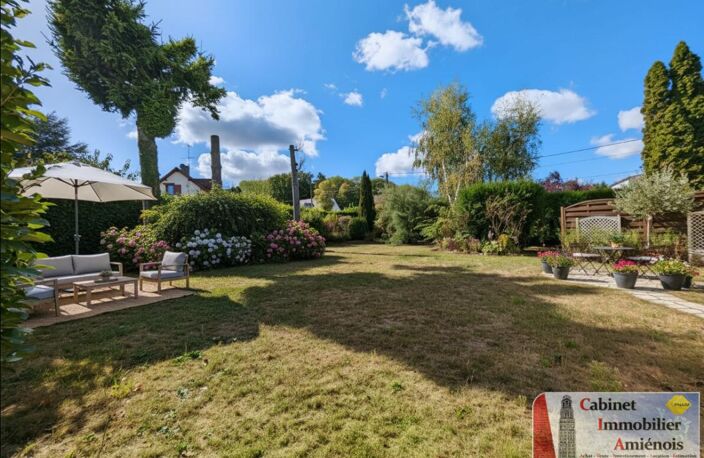 SALOUEL : Pavillon - 7 pièces - 154 m2 - Sous sol - jardin — photo 4