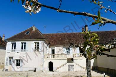 Maison 7 pièces 445200 €