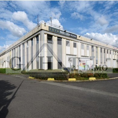 Local industriel  5330 €