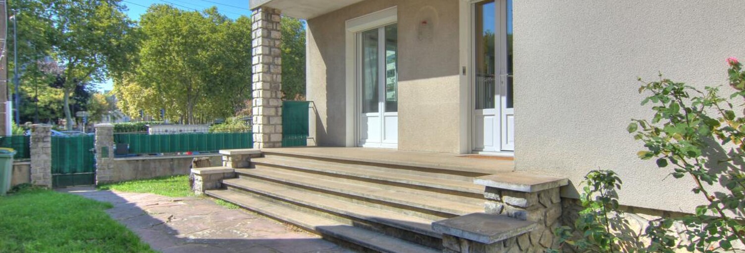 Maison 5 Pièces 123 m² à vendre à Orléans (45000)