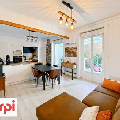 Appartement 4 pièces 247000 €