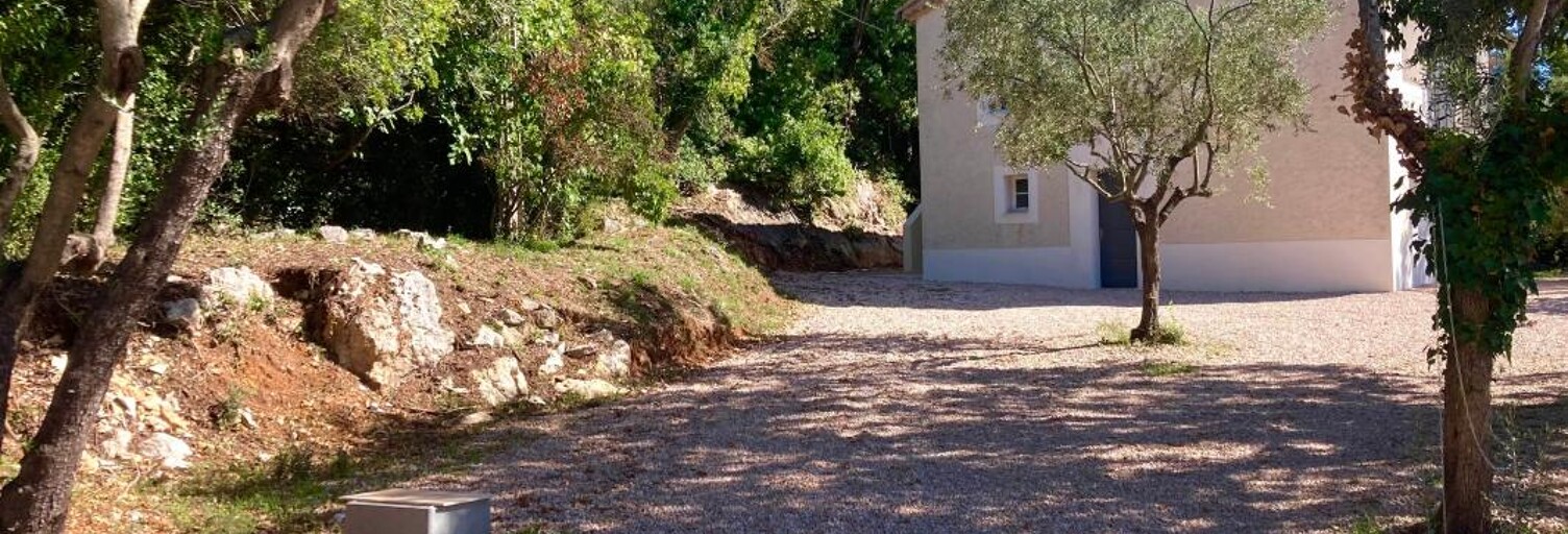 Appartement 4 Pièces 76 m² à vendre à Camps-la-Source (83170)