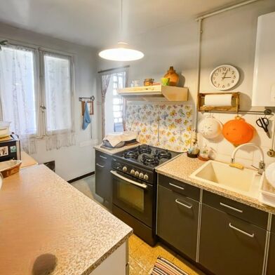 Appartement 4 pièces 134000 €