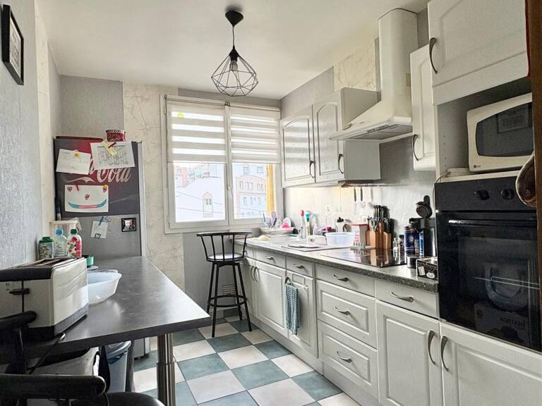 Appartement vendu loué À Vendre — photo 1