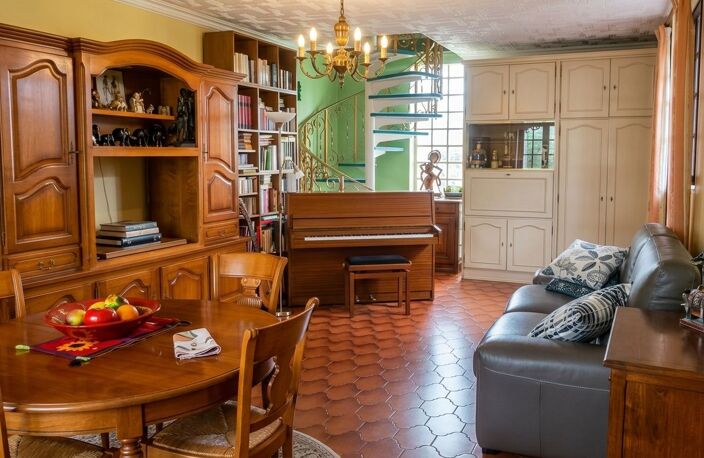 Maison À Vendre sur un terrain de 1600 m2 — photo 3
