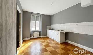 Immeuble  151 m² à vendre à Aulnat (63510)