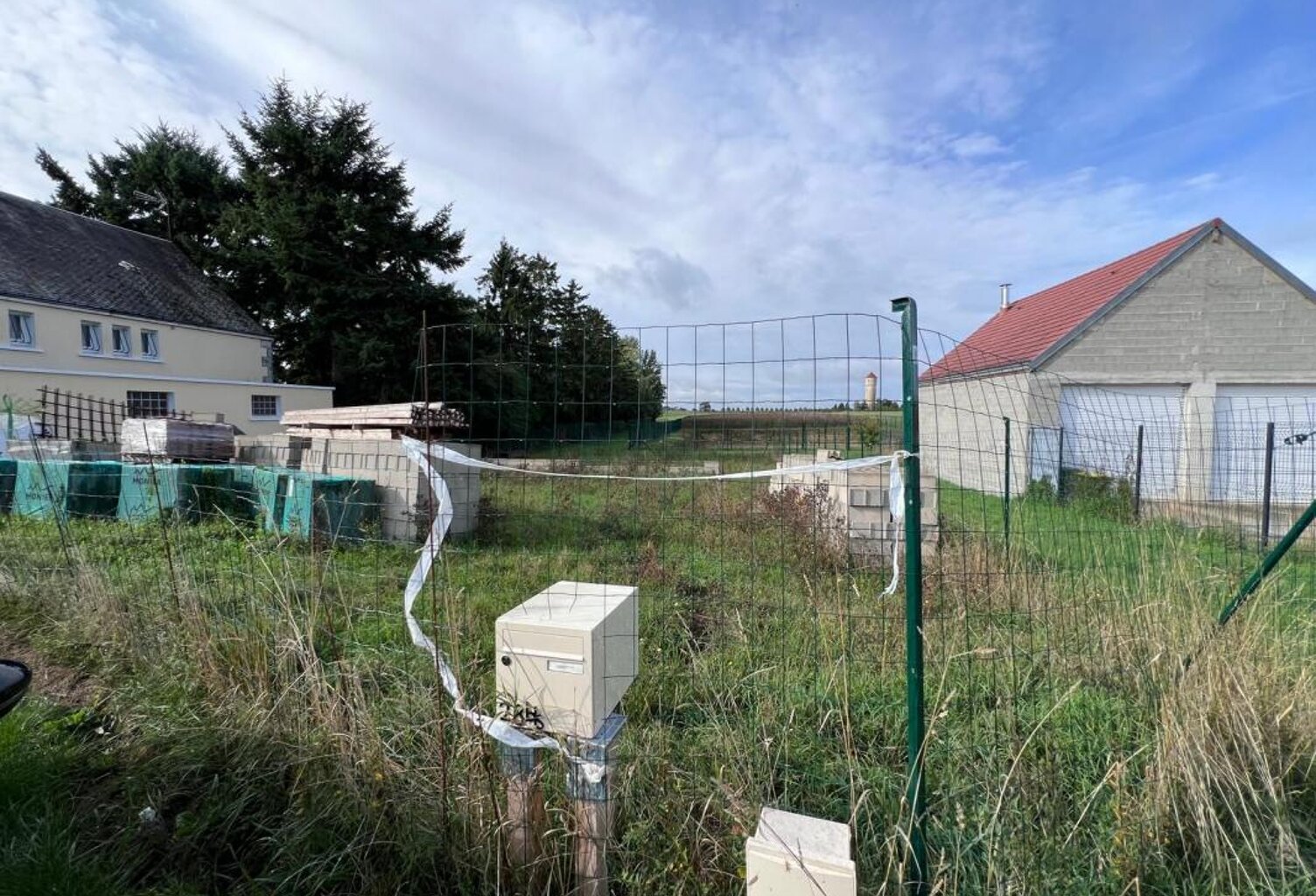 🏗️ CHANTIER PRÊT À DÉMARRER à Josnes : Terrain de 500 m² + Permis Accordé + Matériaux de Gros Œuvre Inclus ! — photo 1