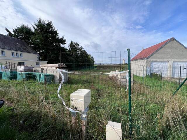 🏗️ CHANTIER PRÊT À DÉMARRER à Josnes : Terrain de 500 m² + Permis Accordé + Matériaux de Gros Œuvre Inclus ! — photo du bien