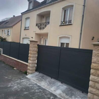 Maison 8 pièces 379800 €