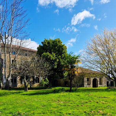 Maison 17 pièces 580160 €