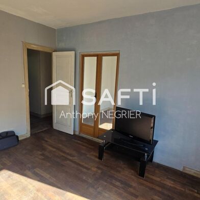 Appartement 6 pièces 128000 €