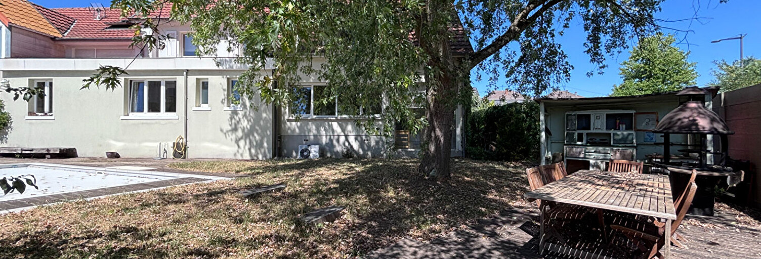 Maison 8 Pièces 208 m² à vendre à Cernay (68700)