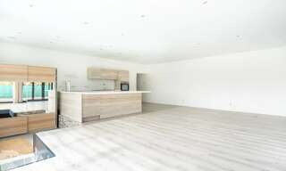 Maison 6 Pièces 147 m² à vendre à Saint-Genis-les-Ollières (69290)