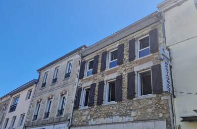 Maison de ville de caractère — photo du bien