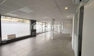 Commerce 3 Pièces 184 m² à vendre à Pontault-Combault (77340)
