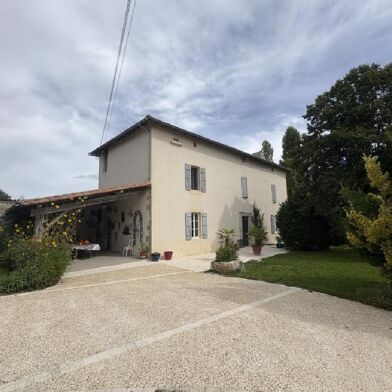 Maison 6 pièces 265950 €