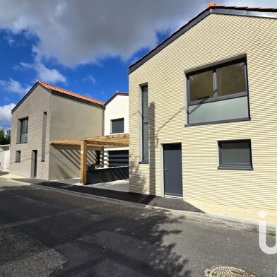 Maison 4 pièces 427000 €