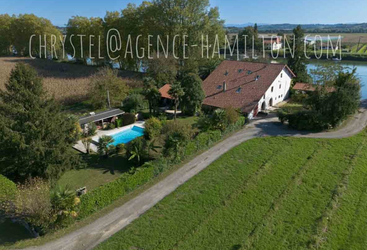Maison — photo 1