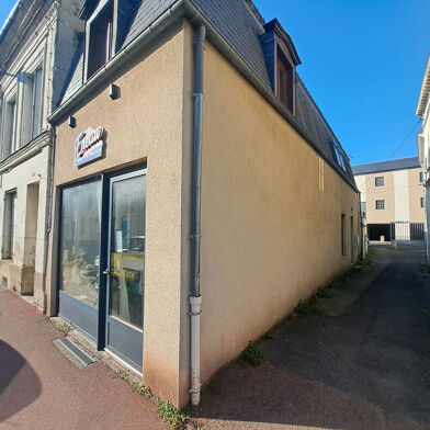 Immeuble  127200 €