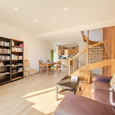 Maison 4 pièces 200000 €