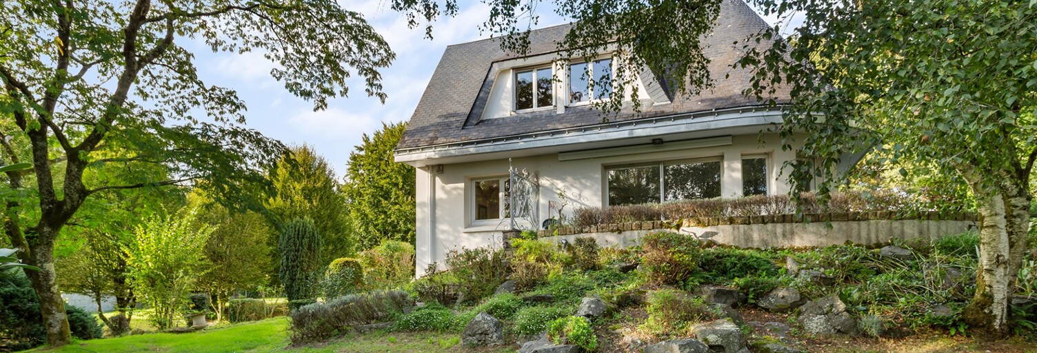 Maison 8 Pièces 266 m² à vendre à Saint-Étienne-de-Montluc (44360)