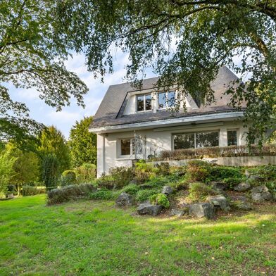 Maison 8 pièces 599000 €