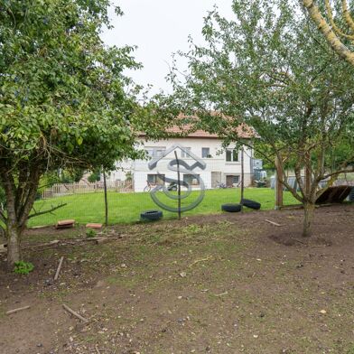 Maison 7 pièces 307000 €