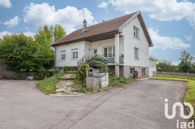 Maison 7 pièces 298500 €