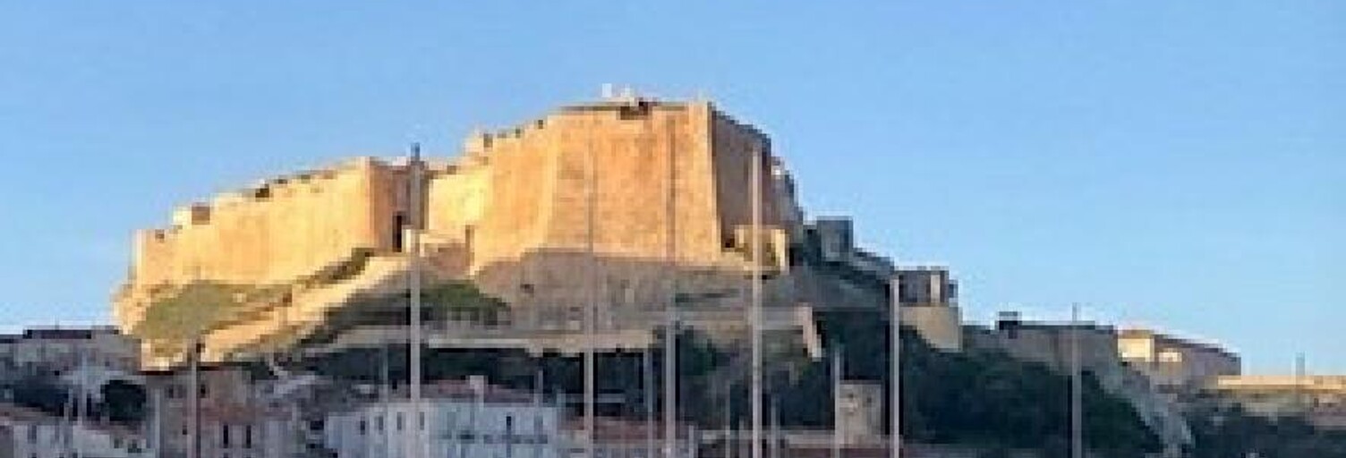 Commerce 2 Pièces 33 m² à vendre à Bonifacio / Bunifaziu (20169)