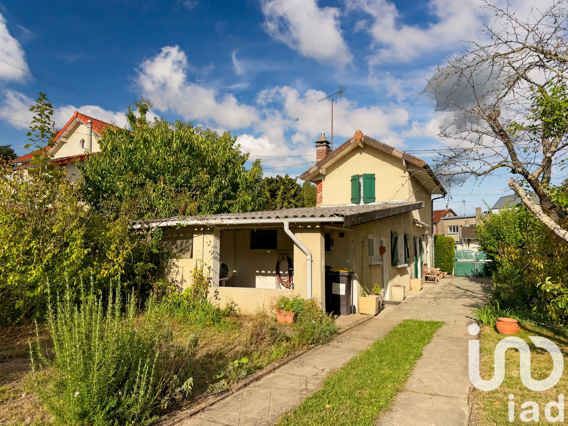 Sainte-Genevieve-des-Bois - 73m² - 4p. - 2ch.