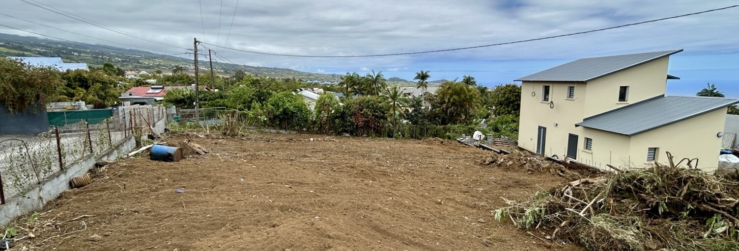 Terrain  554 m² à vendre à Le Tampon (97430)
