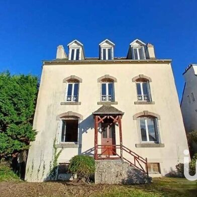 Maison 11 pièces 215000 €
