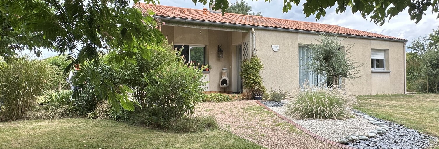 Maison 6 Pièces 119 m² à vendre à Les Brouzils (85260)