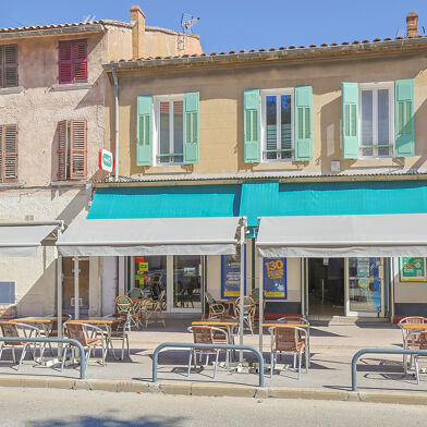 Commerce  159000 €