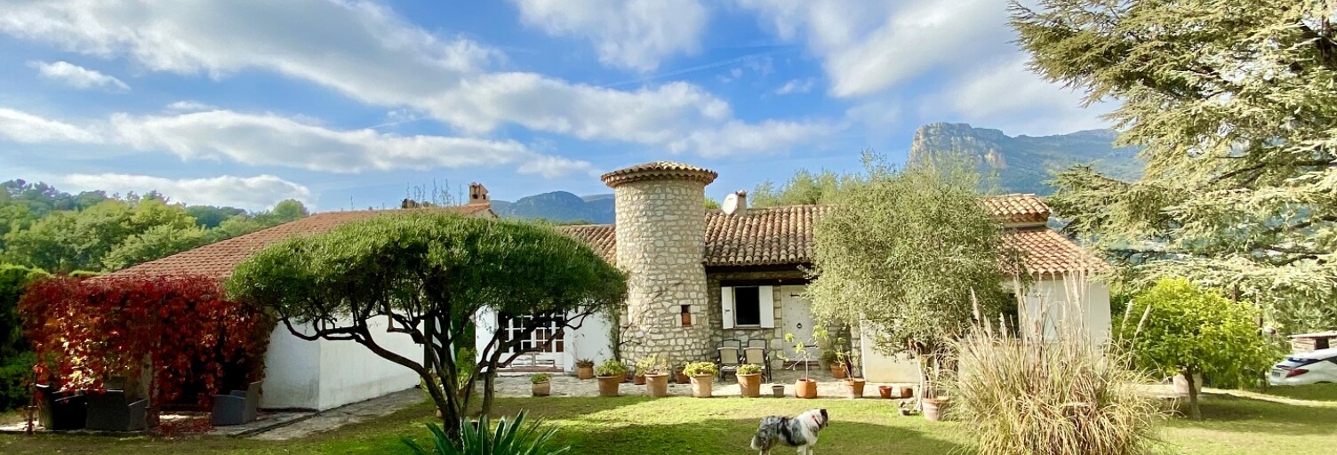 Maison 7 Pièces 220 m² à vendre à La Gaude (06610)