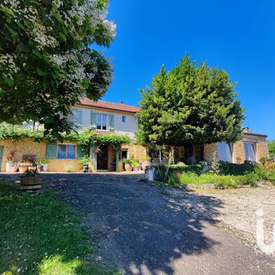 Maison 7 pièces 379000 €