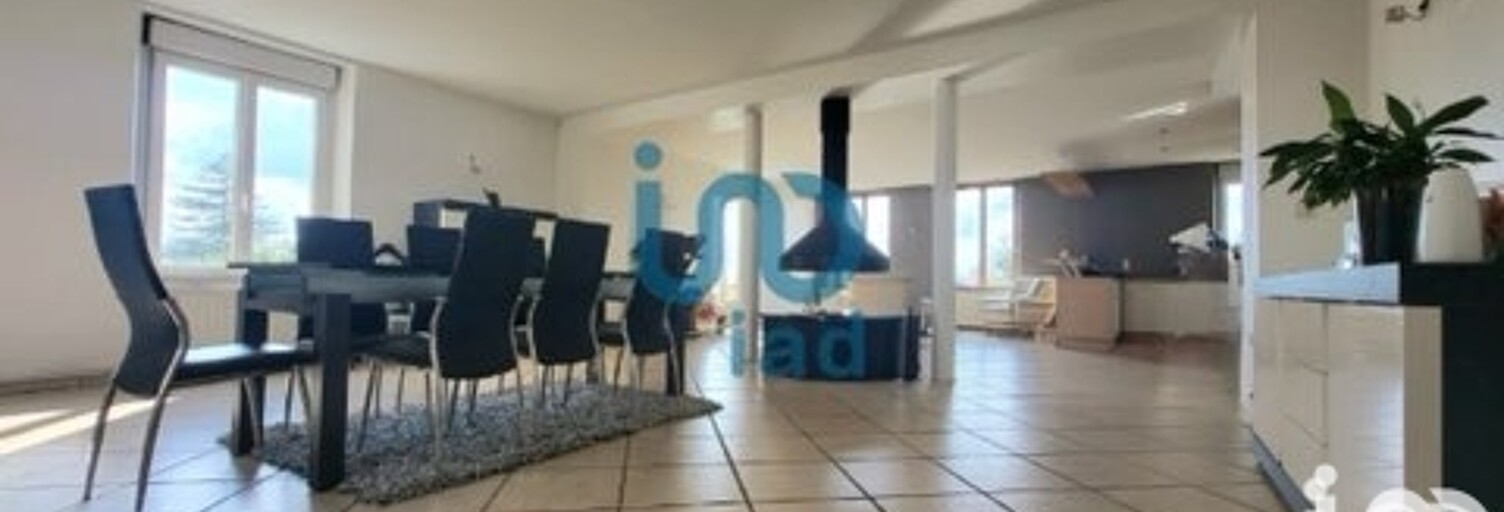 Maison 6 Pièces 221 m² à vendre à Aiglemont (08090)