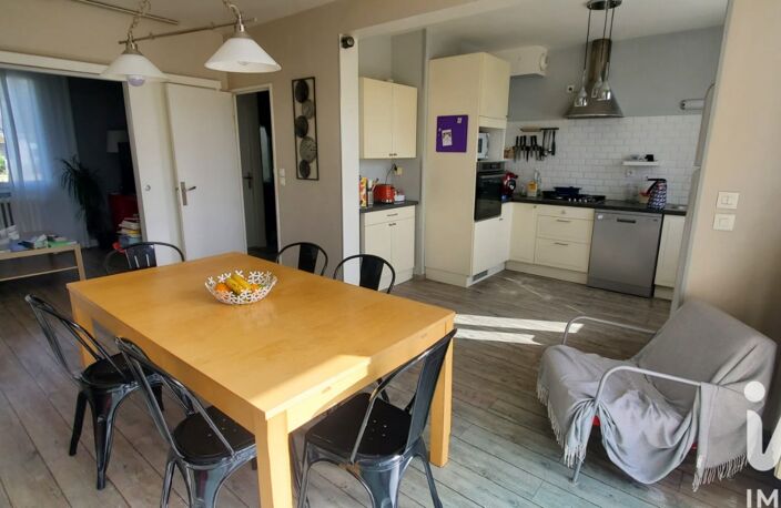 Vente Maison de ville 5 pièces — photo 2