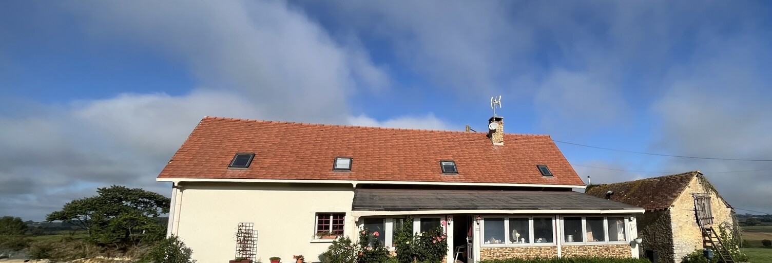 Maison 8 Pièces 204 m² à vendre à Saint-Pierre-des-Bois (72430)