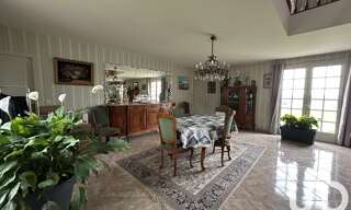 Maison 8 Pièces 204 m² à vendre à Saint-Pierre-des-Bois (72430)