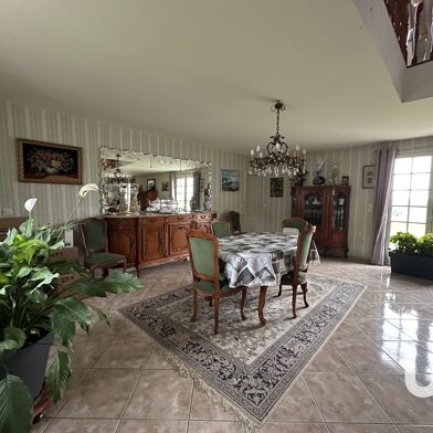 Maison 8 pièces 228000 €