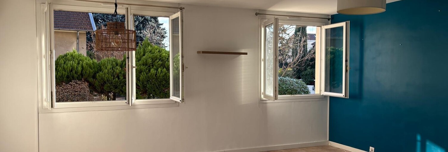 Appartement 4 Pièces 65 m² à vendre à Bron (69500)