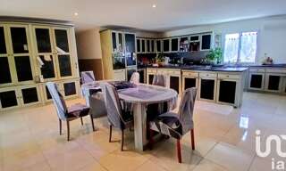 Maison 11 Pièces 217 m² à vendre à Creissan (34370)