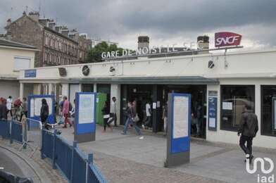 Commerce  235000 €