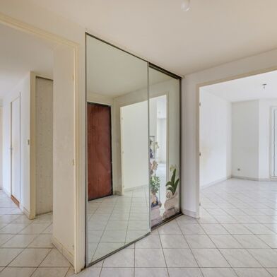 Appartement 4 pièces 226180 €