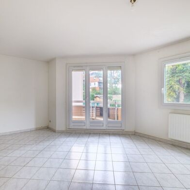 Appartement 4 pièces 226180 €