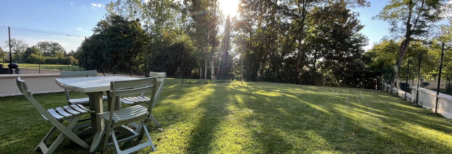 Appartement 5 Pièces 111 m² à vendre à Jouars-Pontchartrain (78760)