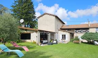 Maison 11 Pièces 320 m² à vendre à Montanay (69250)
