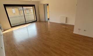 Maison 4 Pièces 110 m² à louer à Jouques (13490)